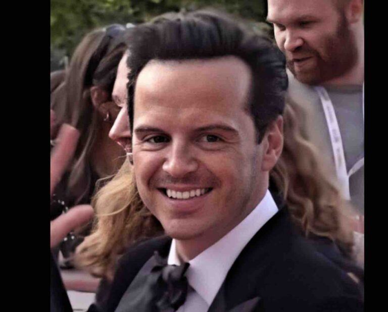 Andrew Scott